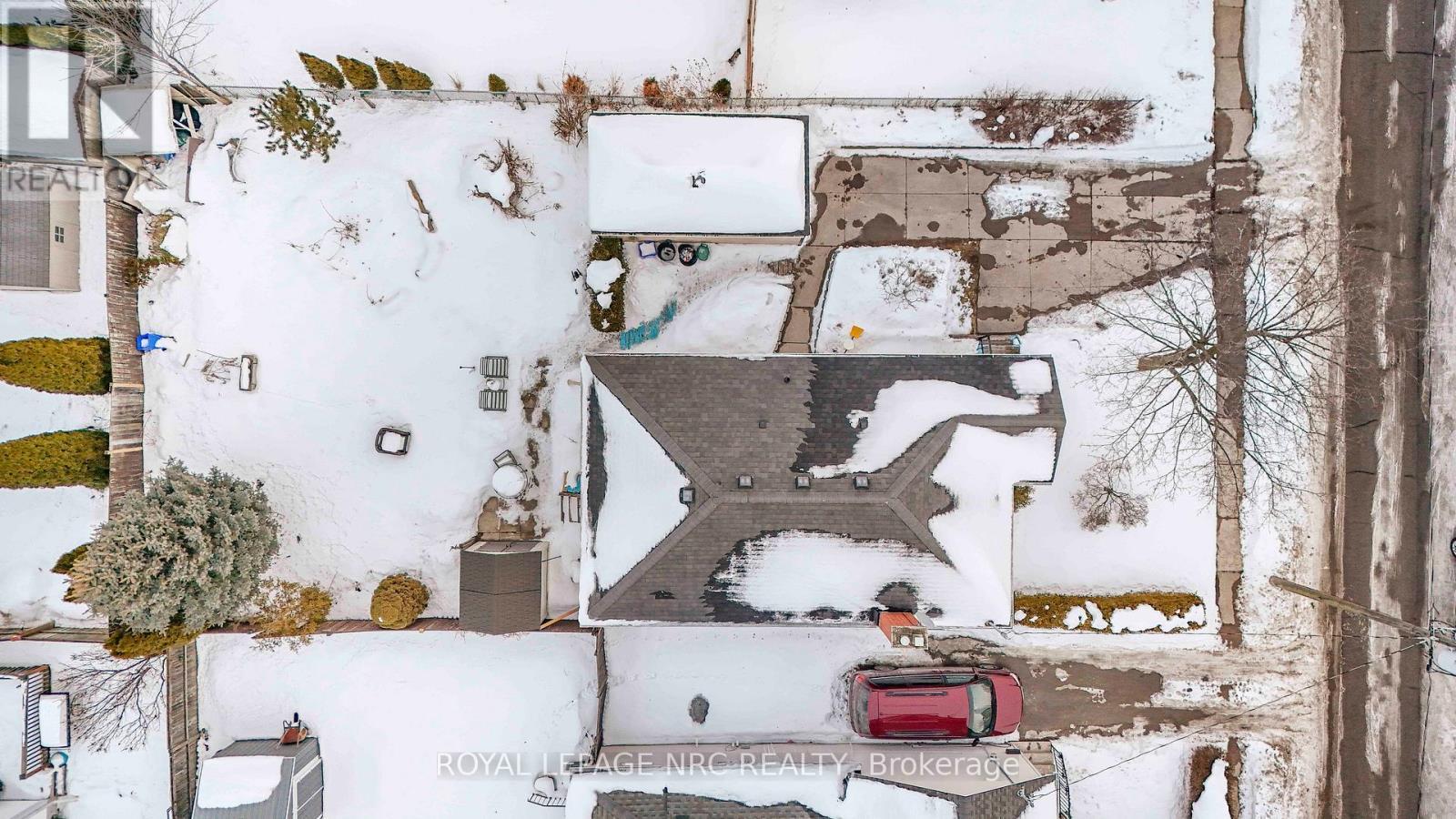 32 Ambrose Street, St. Catharines (Ridley), ON - Outdoor