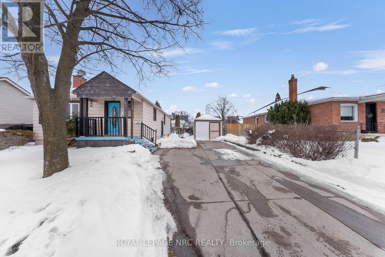 32 Ambrose Street, St. Catharines (Ridley), ON - Outdoor