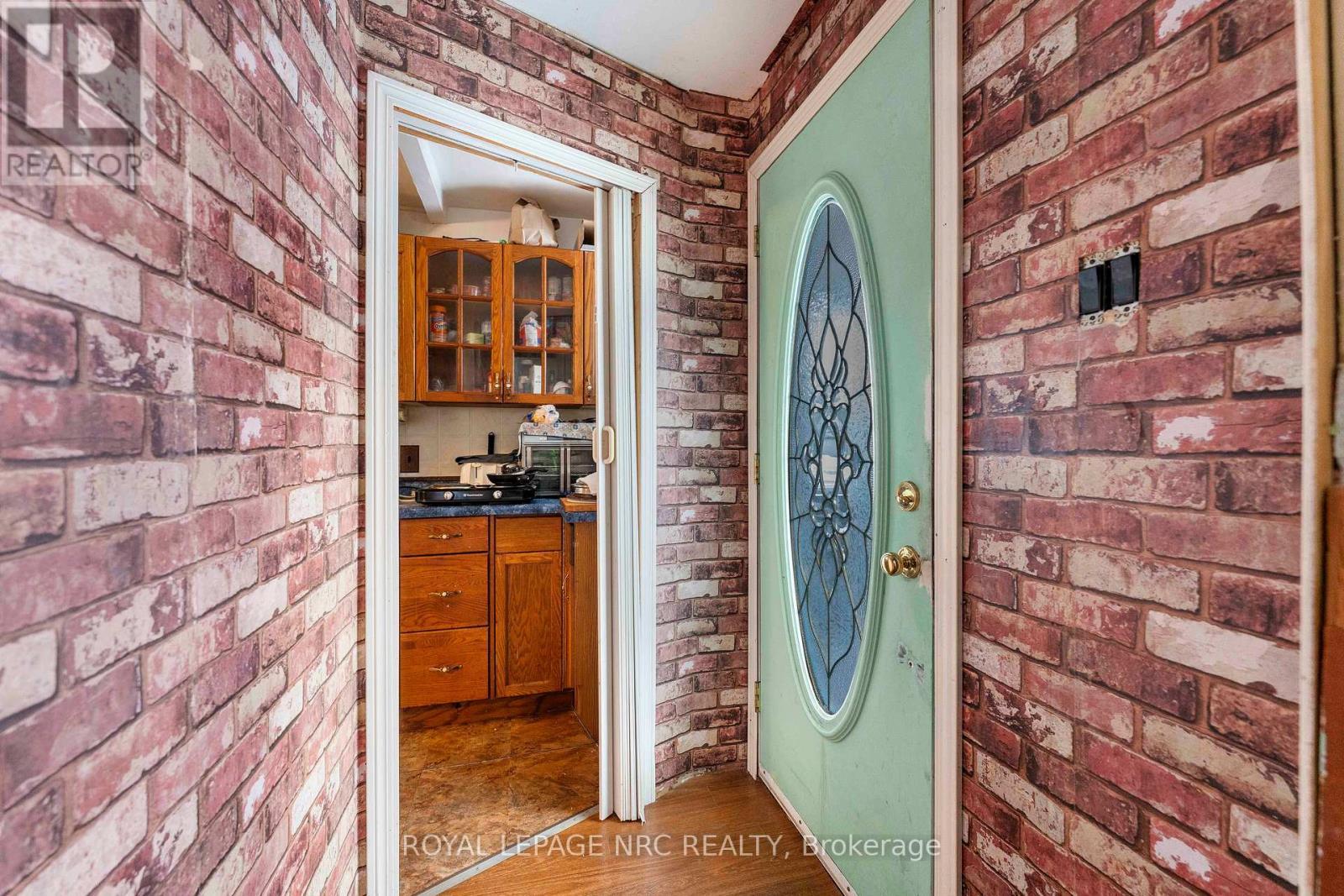 32 Ambrose Street, St. Catharines (Ridley), ON - Indoor