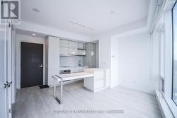 1913 - 197 YONGE STREET Toronto, ON M5B 0C1