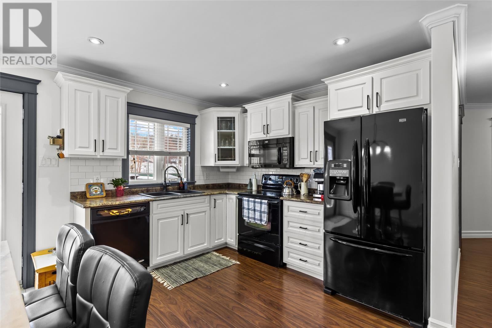 14 Humphrey Street, Placentia, NL - Indoor Photo Showing Kitchen