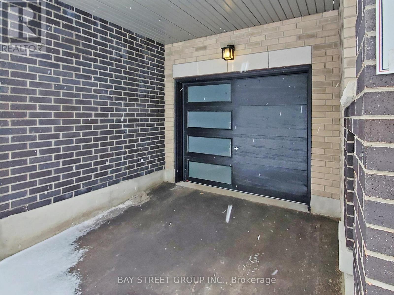 64 Emmas Way, Whitby, ON - Outdoor