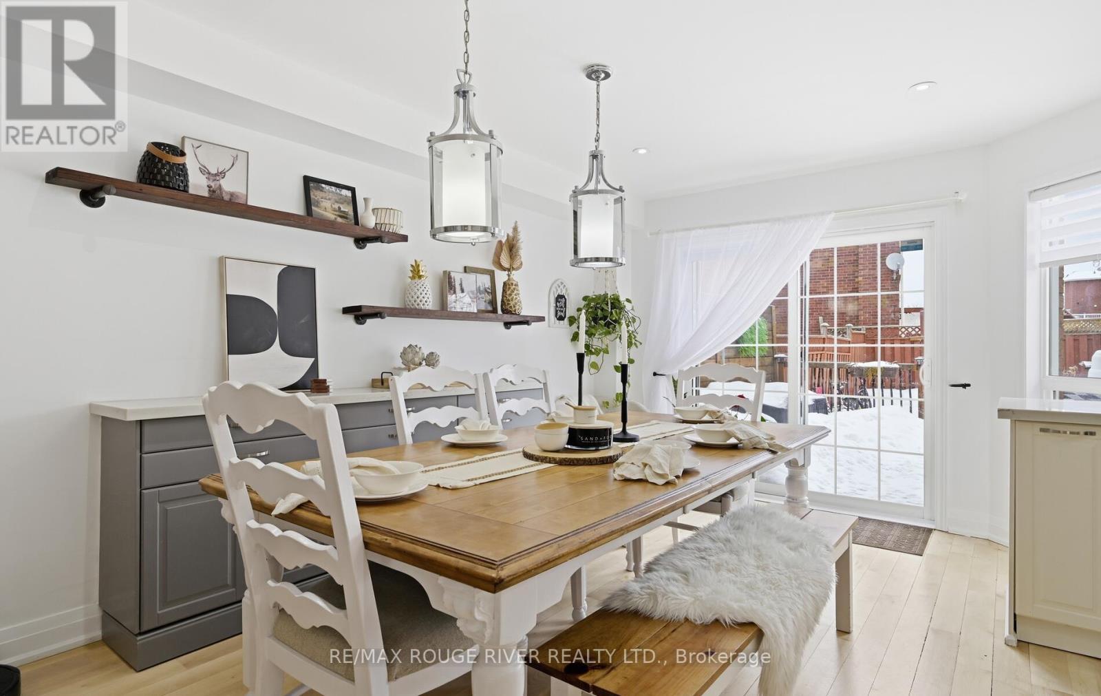 7 Hemans Court, Ajax, ON - Indoor