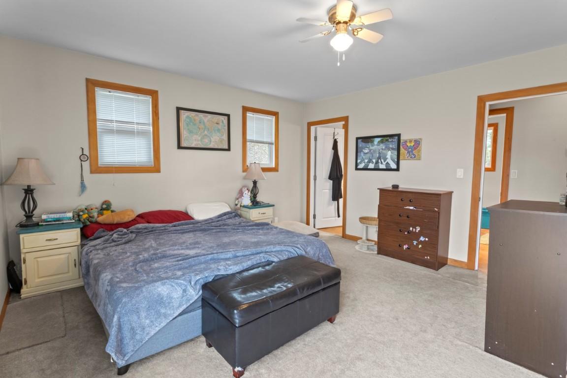 2012 Connel Road, Erickson, BC - Indoor Photo Showing Bedroom