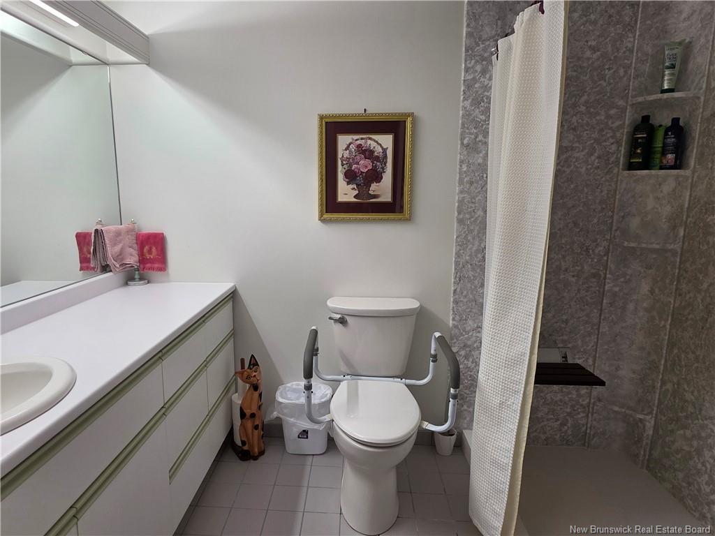 360-500 Venus Crt, Fredericton, NB