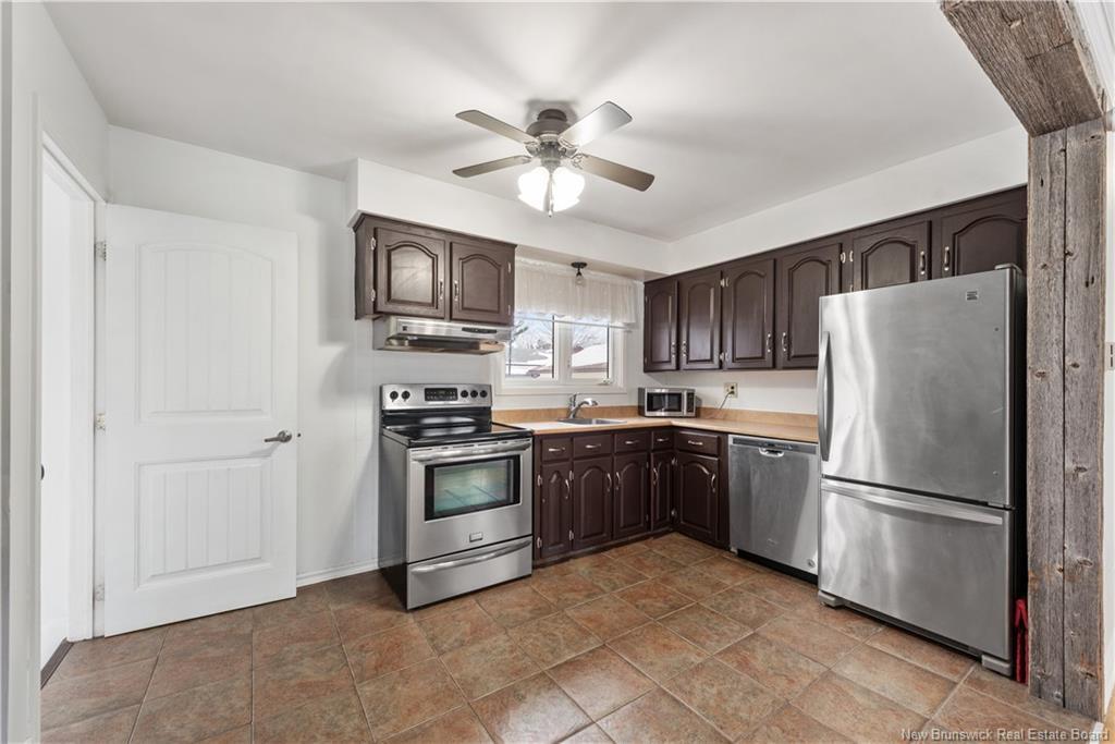 188 Second Ave, Moncton, NB