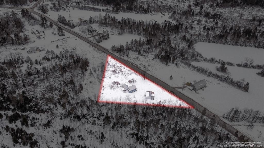 622 Route 635, Lake George, NB