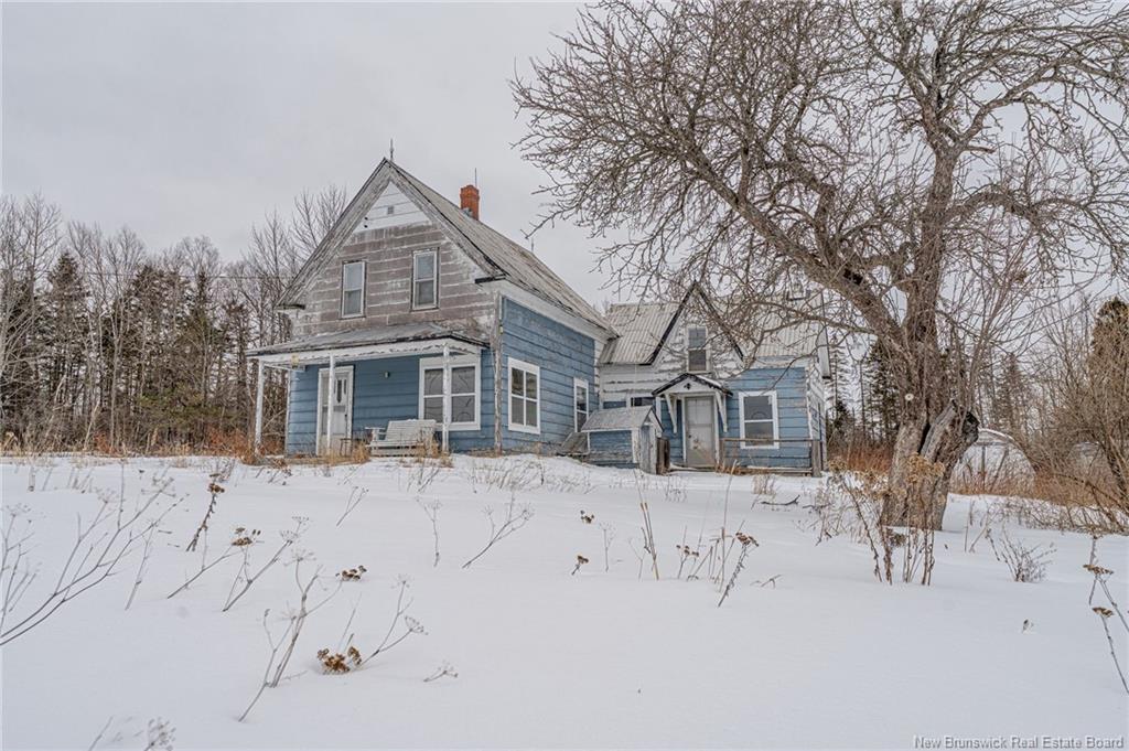 622 Route 635, Lake George, NB