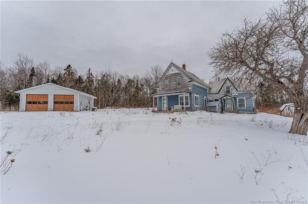 622 Route 635, Lake George, NB