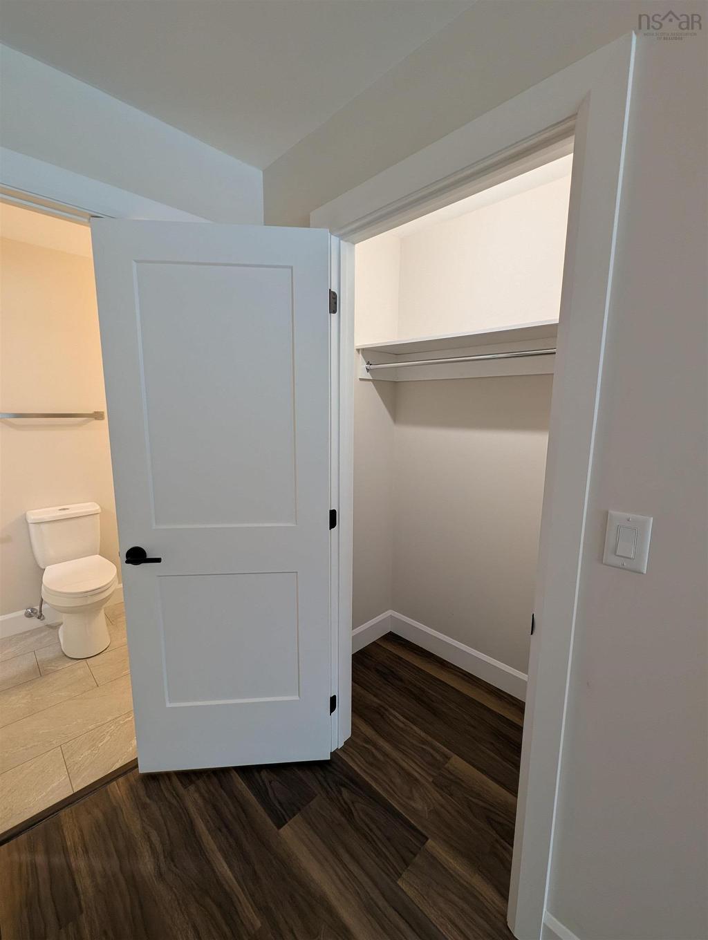 128 & 130 Renfrew Road, Hants, NS