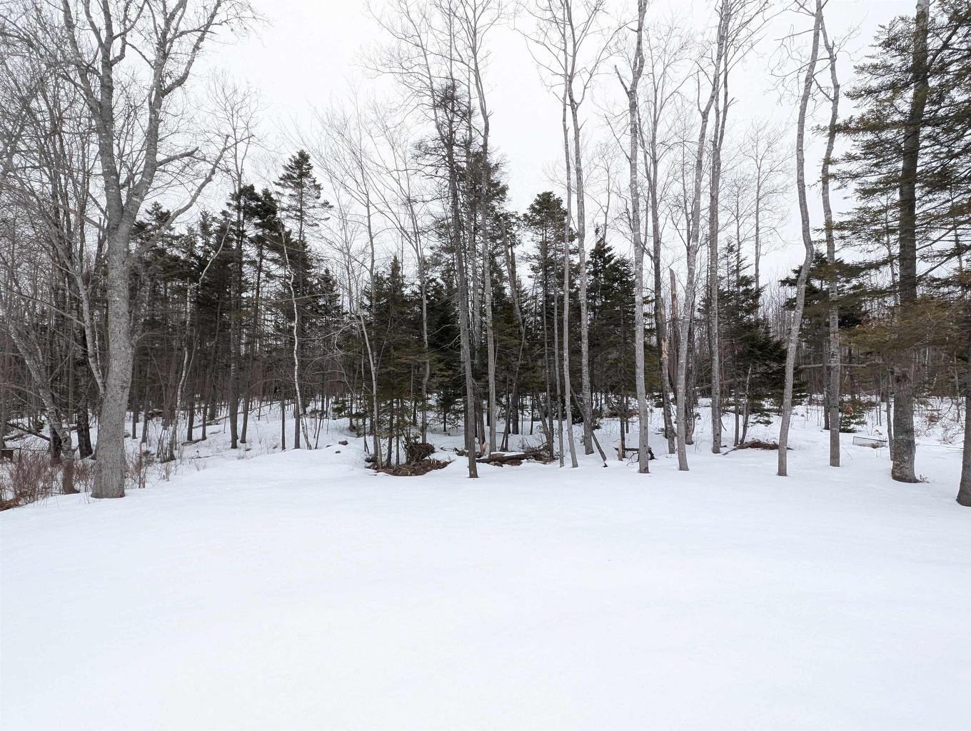 128 & 130 Renfrew Road, Hants, NS