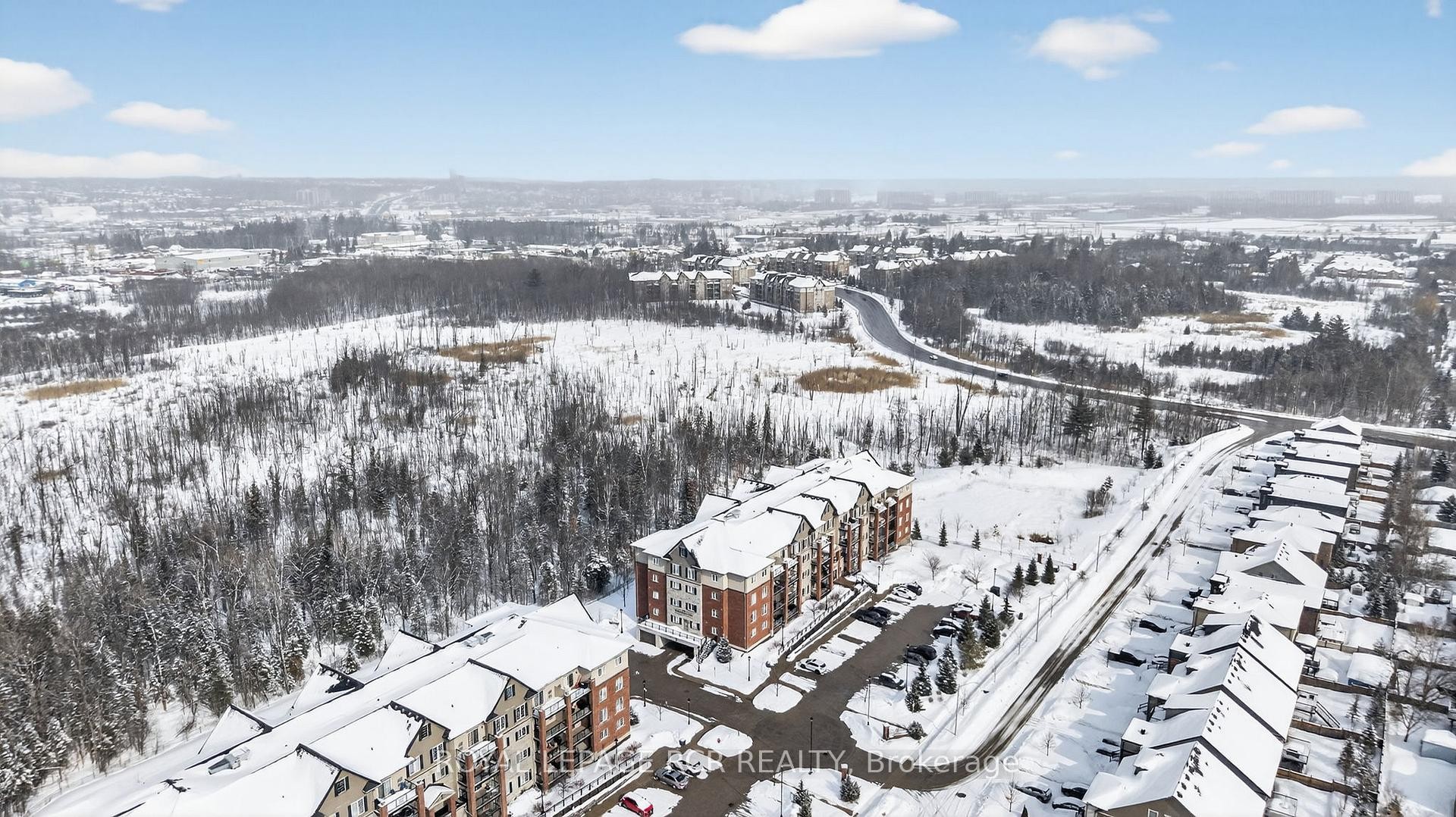 105-5 Greenwich Street, Barrie, ON - Outdoor With View