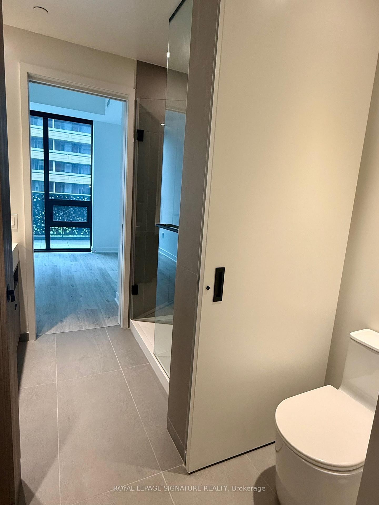 1001-55 Charles Street E, Toronto, ON - Indoor Photo Showing Bathroom