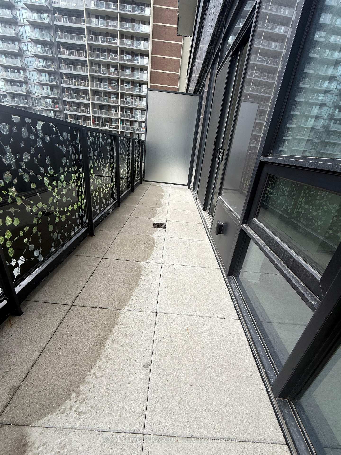 1001-55 Charles Street E, Toronto, ON - With Exterior