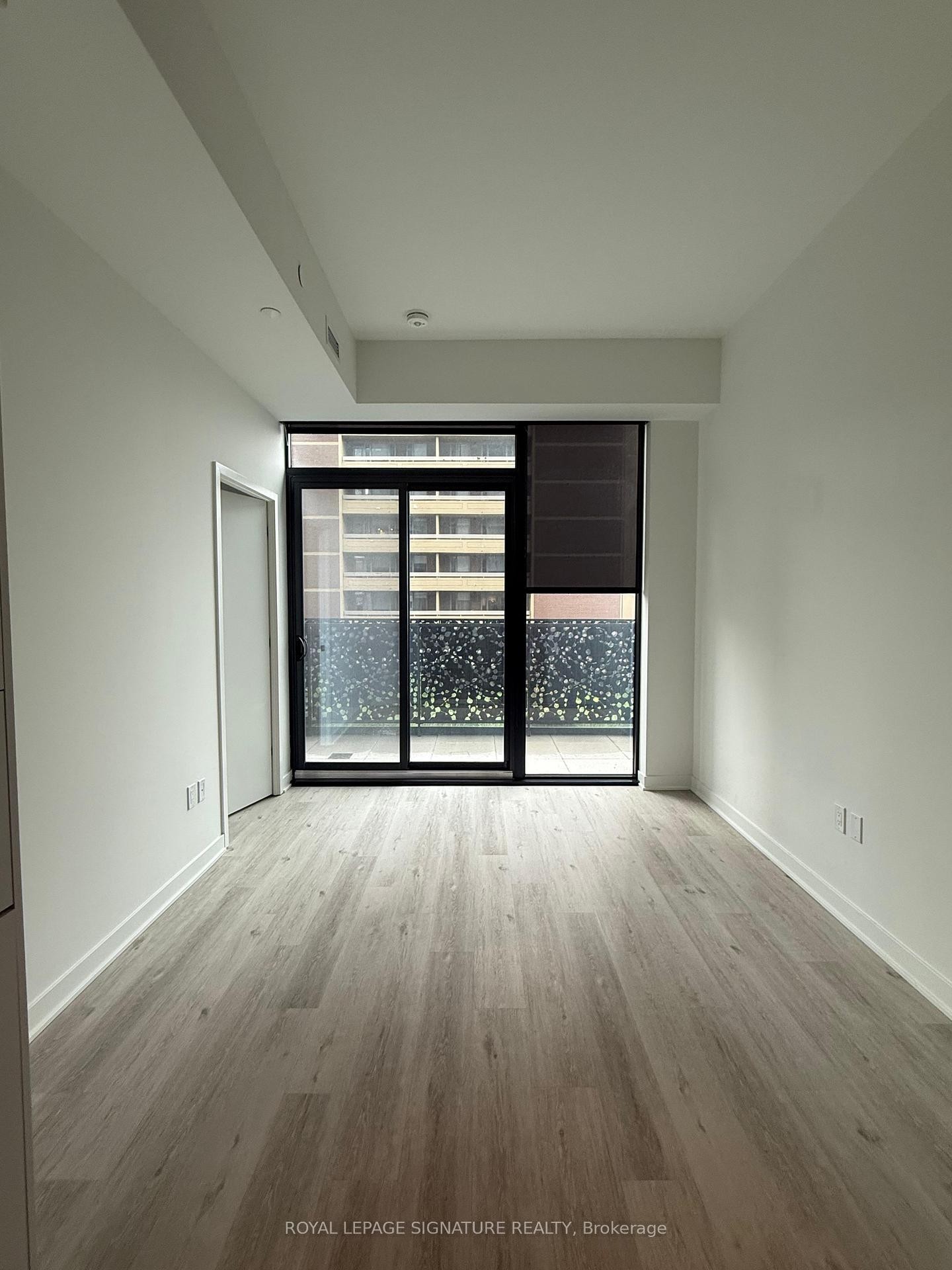 1001-55 Charles Street E, Toronto, ON - Indoor Photo Showing Other Room