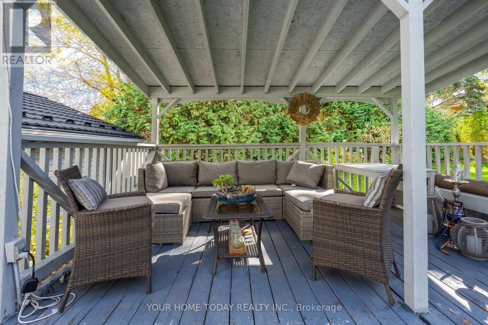 190 Main Street S, Halton Hills, ON - Outdoor With Deck Patio Veranda With Exterior