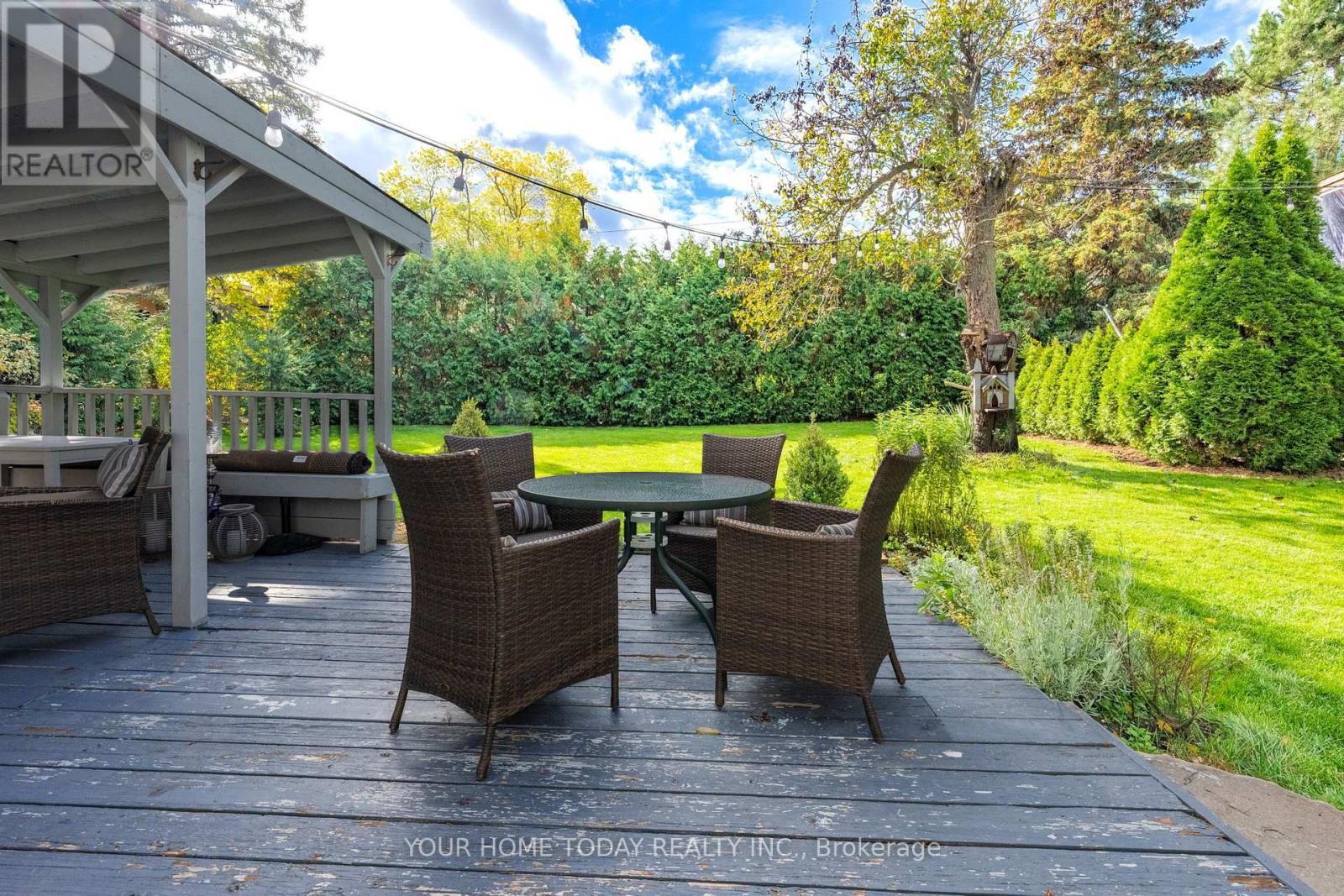 190 Main Street S, Halton Hills, ON - Outdoor With Deck Patio Veranda