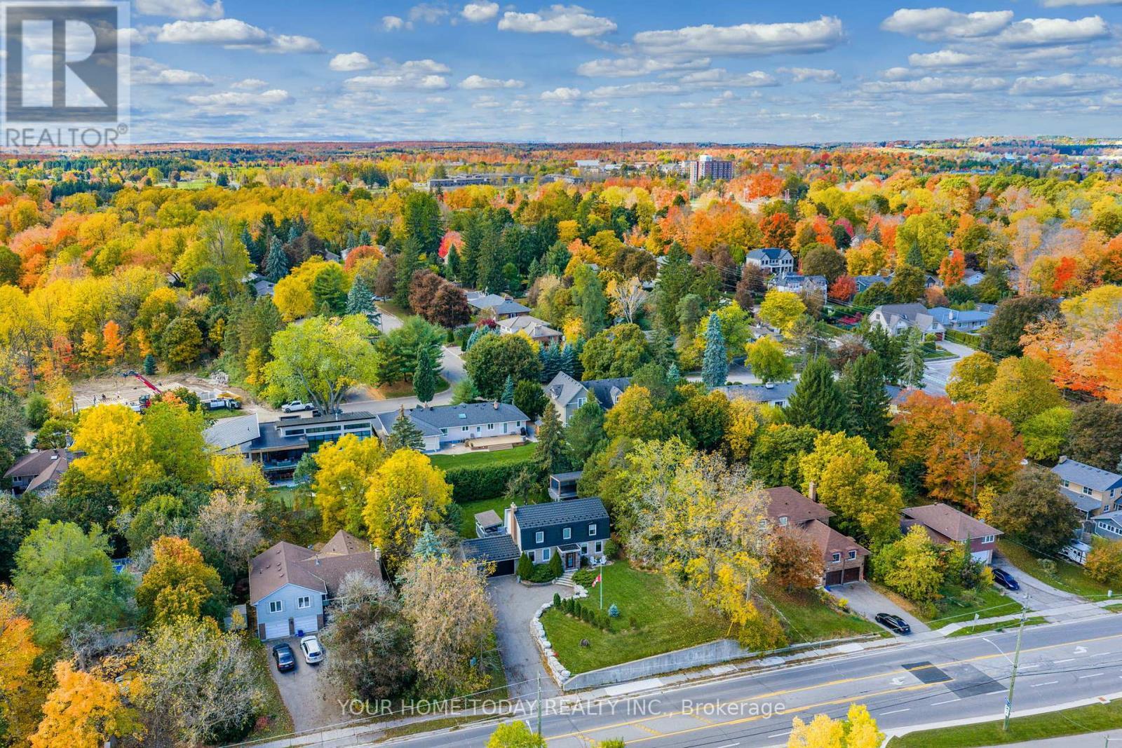 190 Main Street S, Halton Hills, ON - Outdoor With View