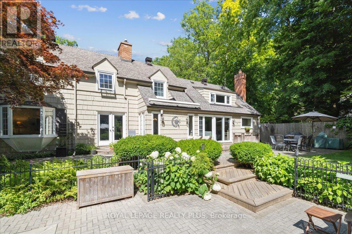 1258 Ravine Drive, Mississauga, ON - Outdoor