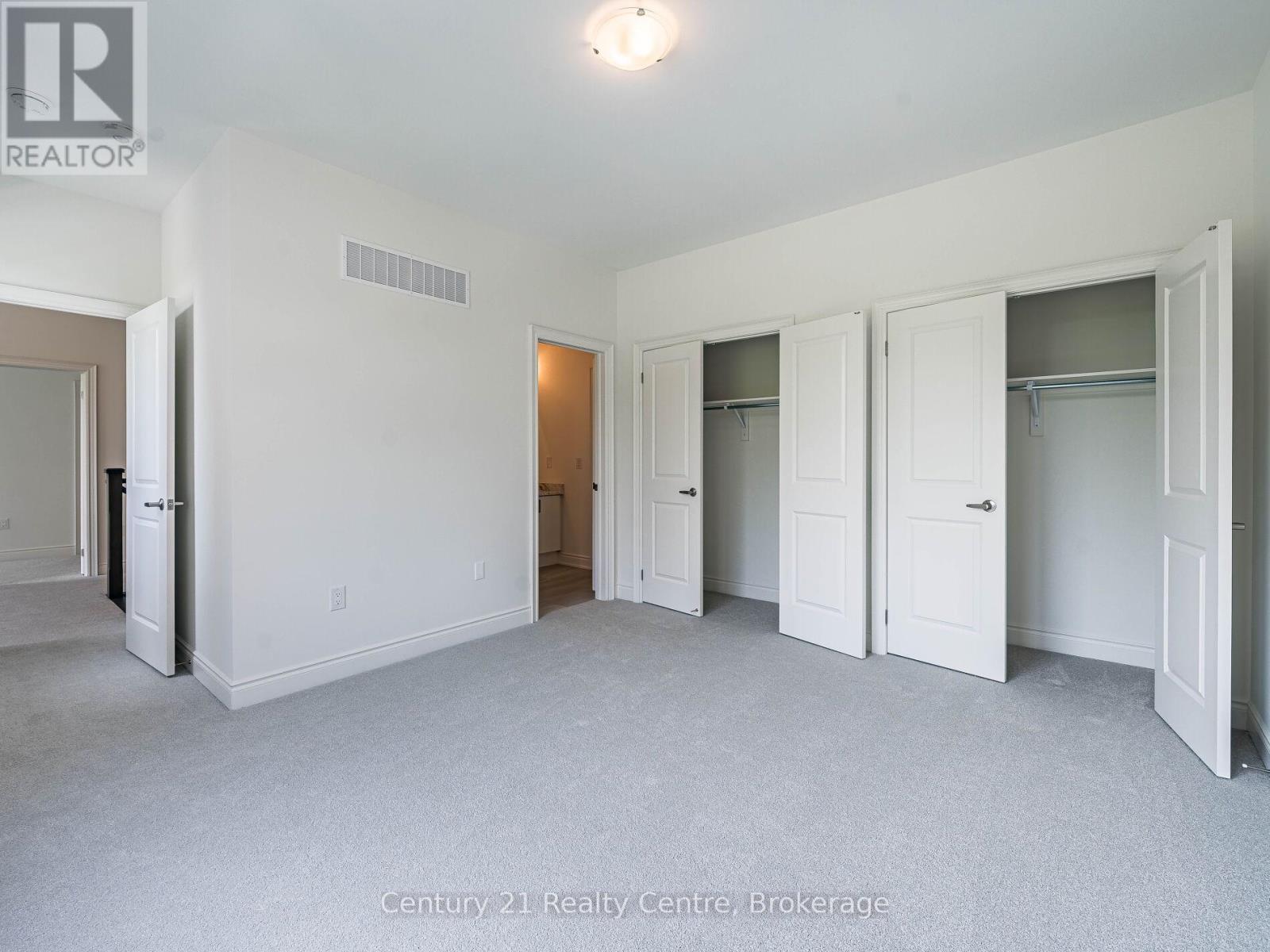 26 Hearn Street, Bradford West Gwillimbury, ON