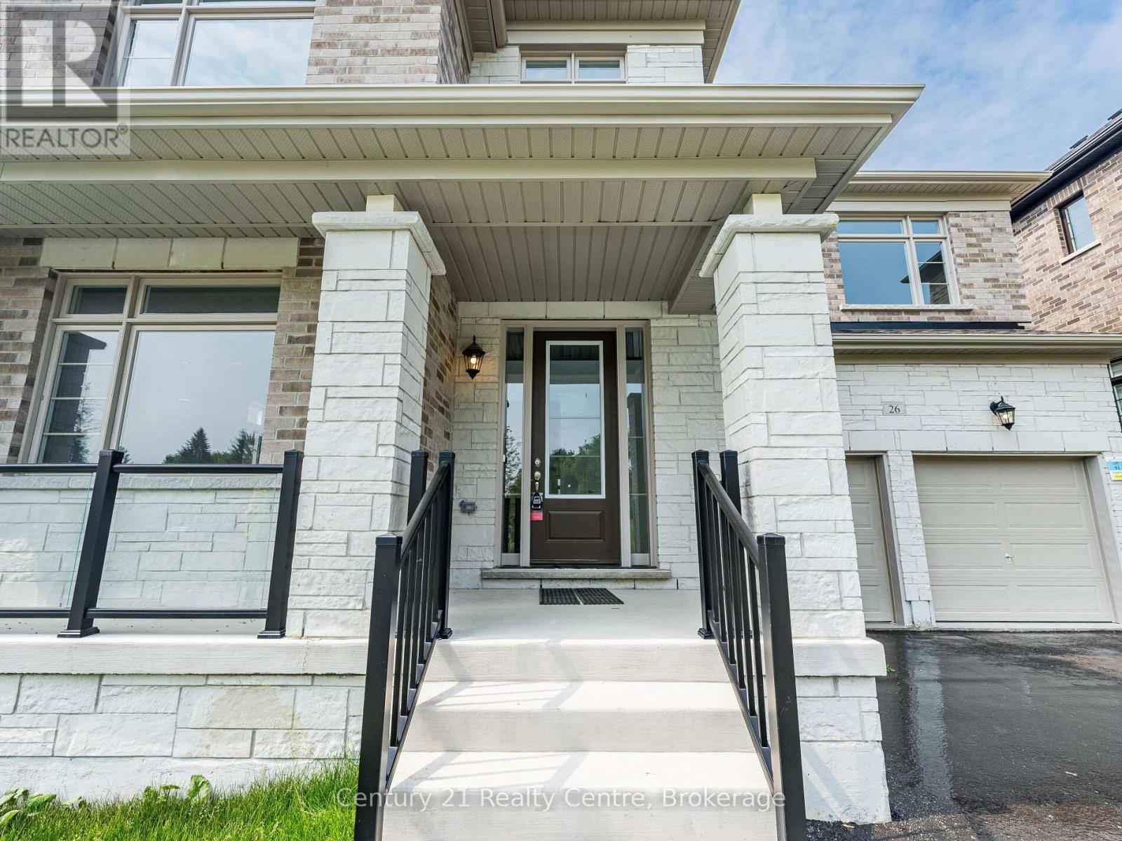 26 Hearn Street, Bradford West Gwillimbury, ON