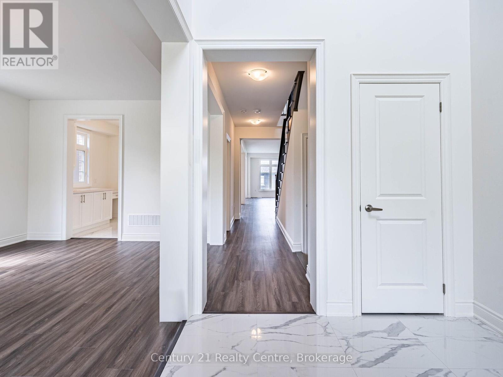 26 Hearn Street, Bradford West Gwillimbury, ON