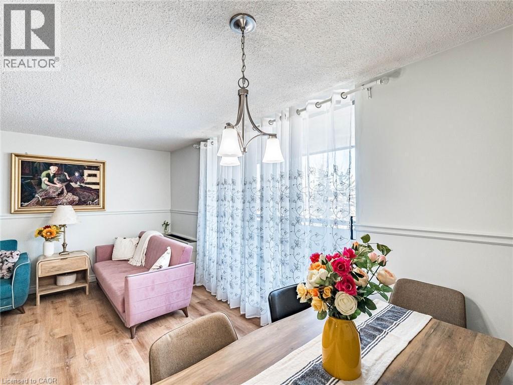 20 William Roe Boulevard Unit# 308, Newmarket, ON - Indoor