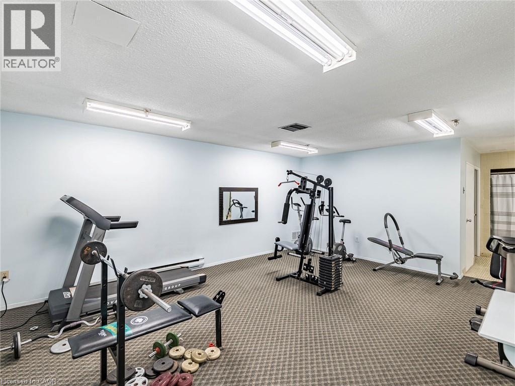 20 William Roe Boulevard Unit# 308, Newmarket, ON - Indoor Photo Showing Gym Room