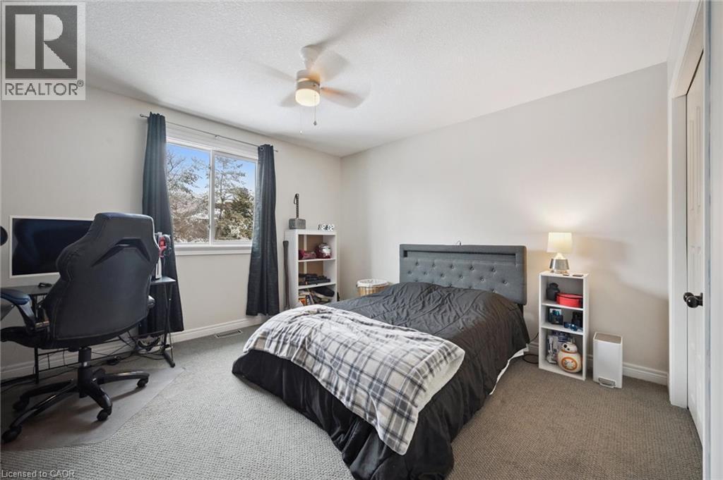 42 Fischer Court, Kitchener, ON - Indoor Photo Showing Bedroom