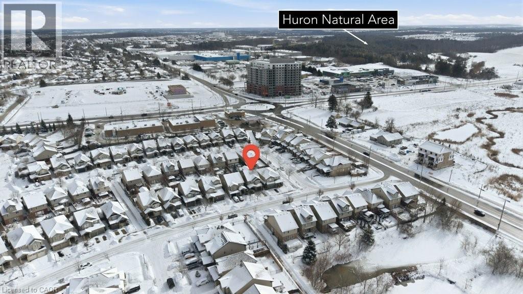 Welcome to Williamsburg, a great neighbourhood close to all amenities - 26 Helena Feasby Street, Kitchener, ON - Outdoor With View