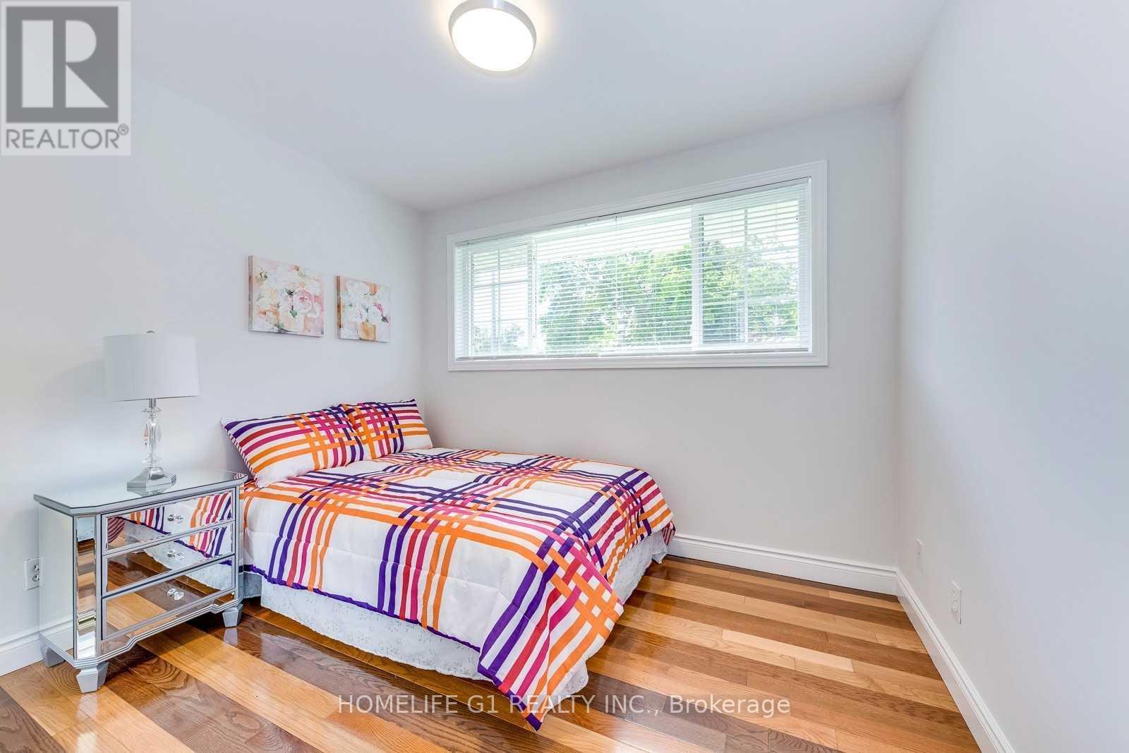 Upper - 2503 Constable Road, Mississauga, ON - Indoor Photo Showing Bedroom