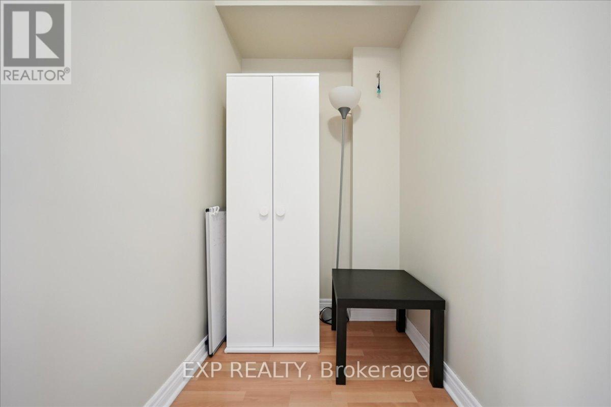 519 - 1415 Lawrence Avenue W, Toronto, ON