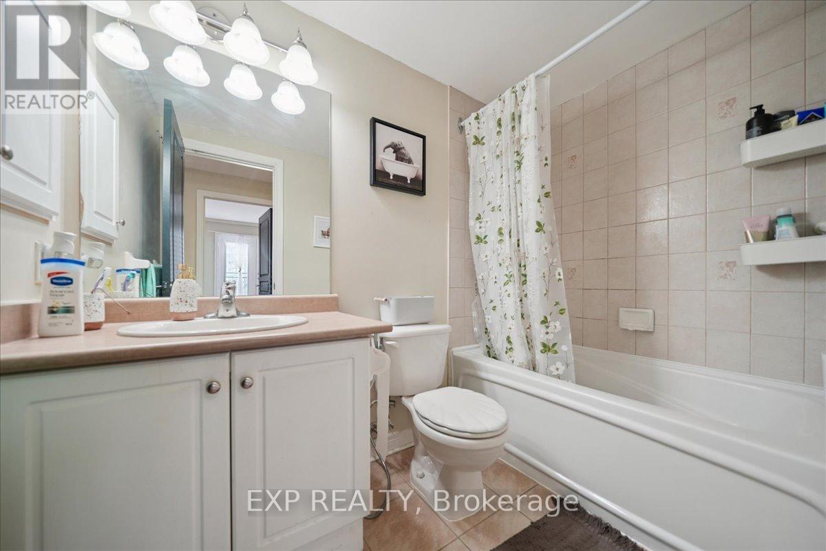 519 - 1415 Lawrence Avenue W, Toronto, ON