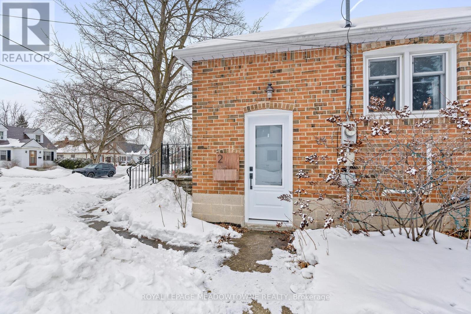 2 Ostrander Boulevard, Halton Hills, ON - Outdoor