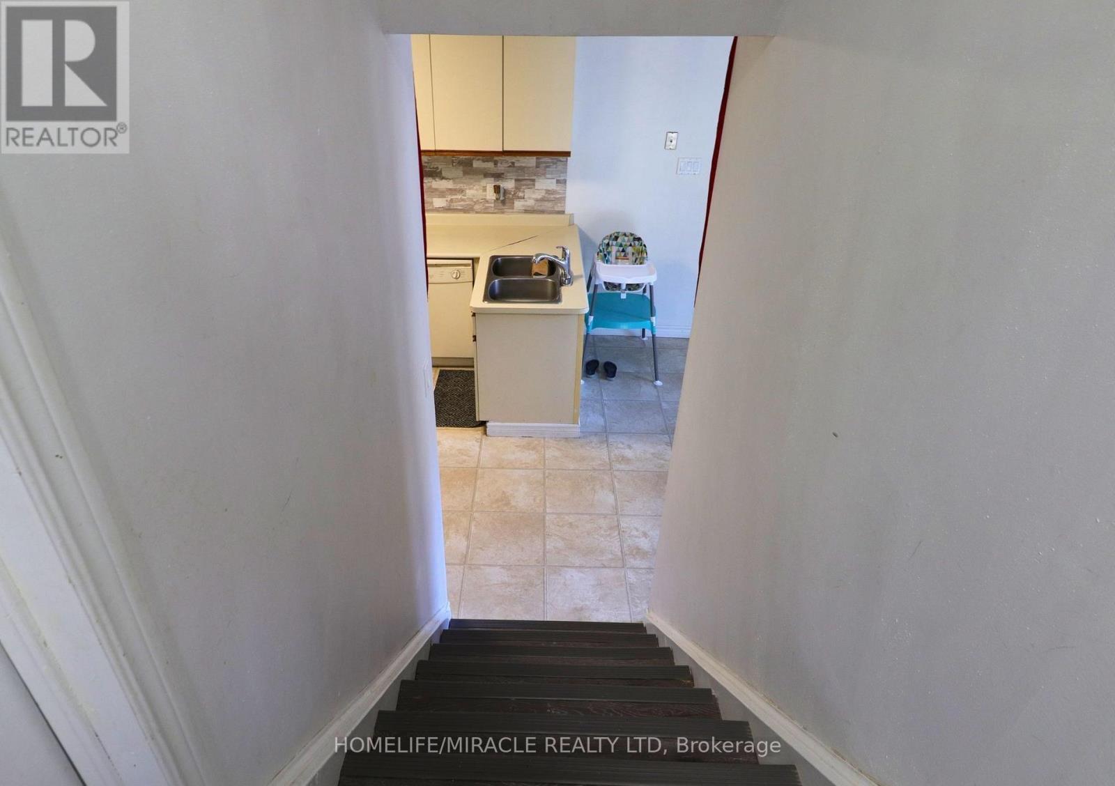 3 Caprice Court, Kitchener, ON