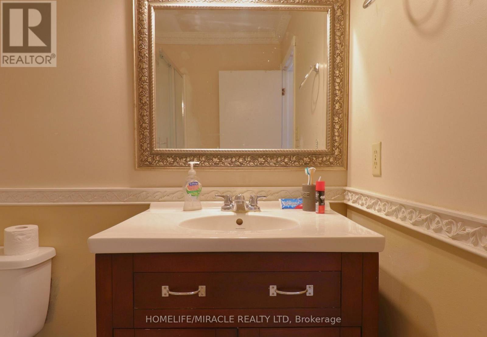 3 Caprice Court, Kitchener, ON