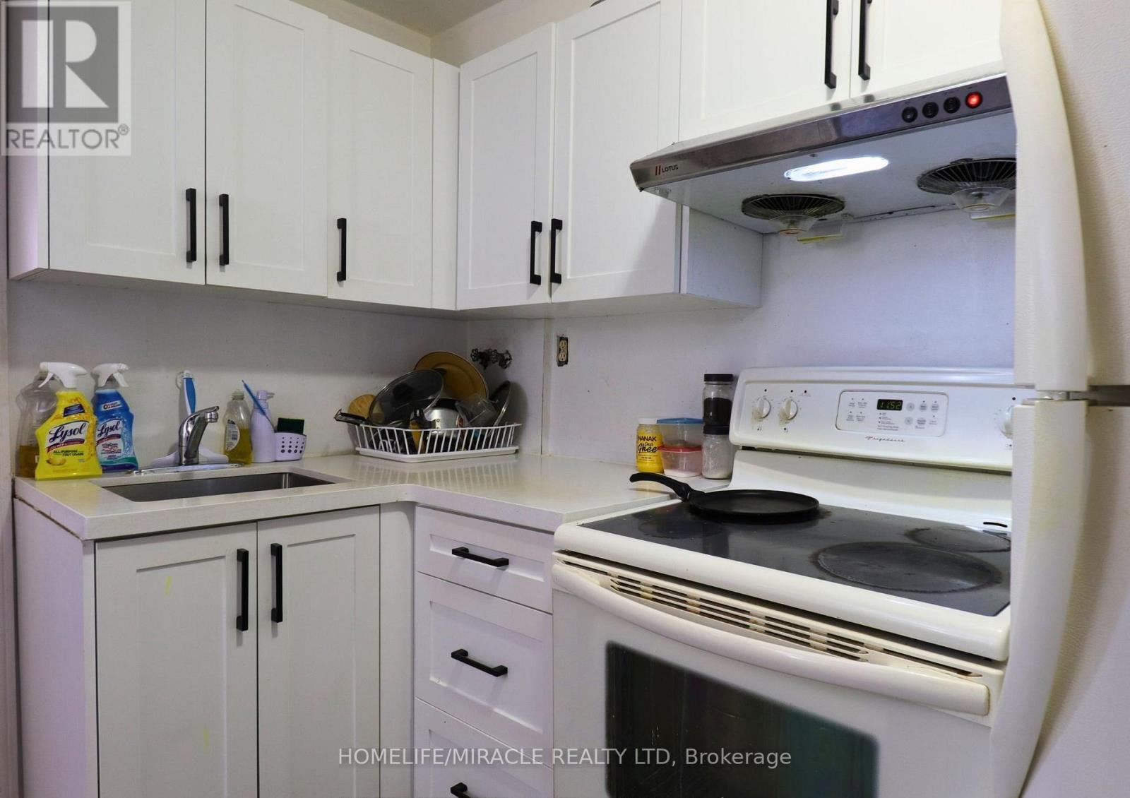 3 Caprice Court, Kitchener, ON