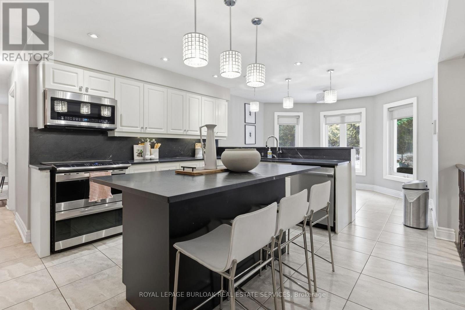 117 Miller Drive, Hamilton, ON - Indoor