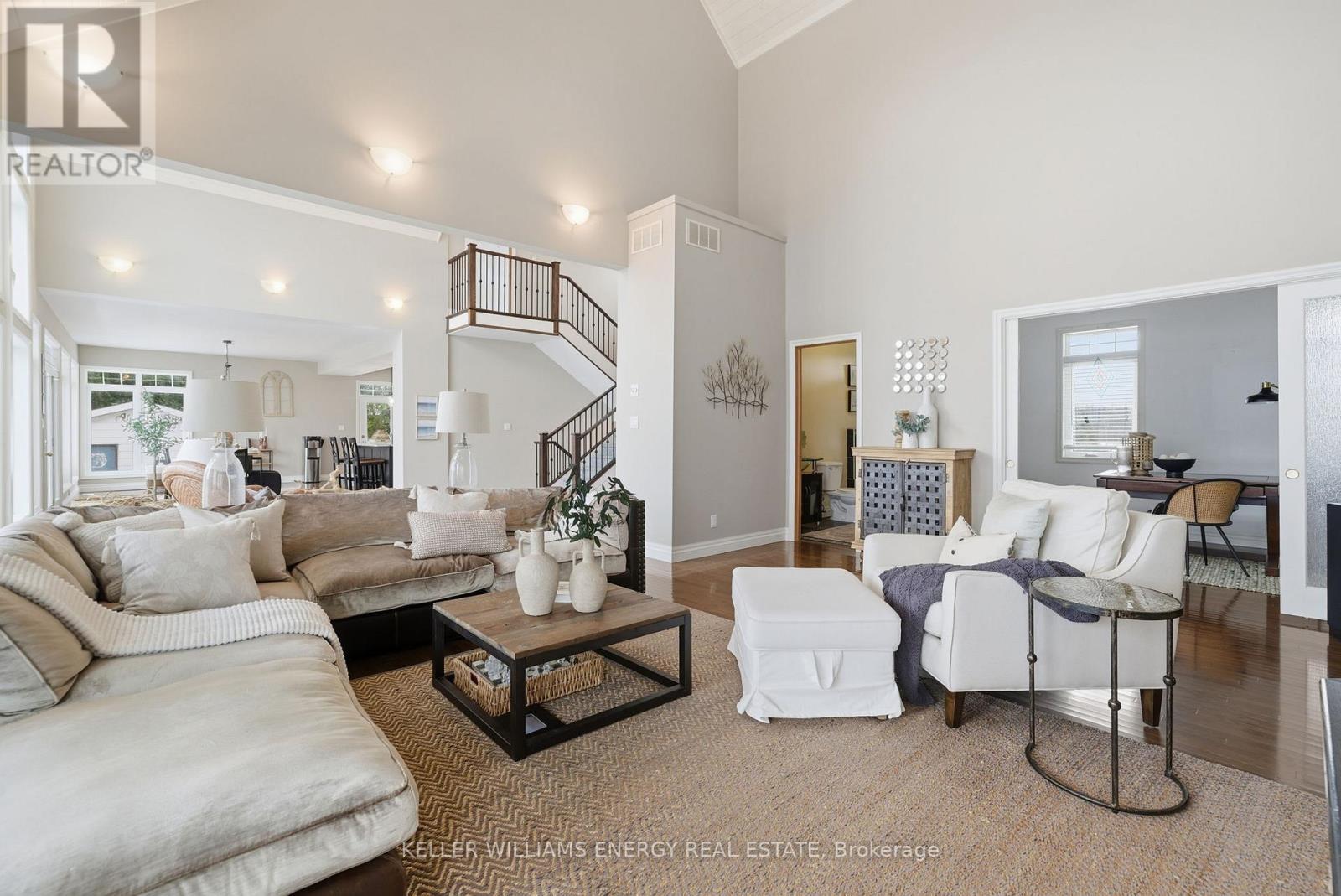 7 Peninsula Drive, Kawartha Lakes (Emily), ON