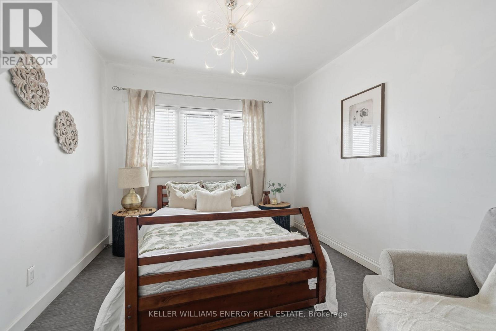 7 Peninsula Drive, Kawartha Lakes (Emily), ON