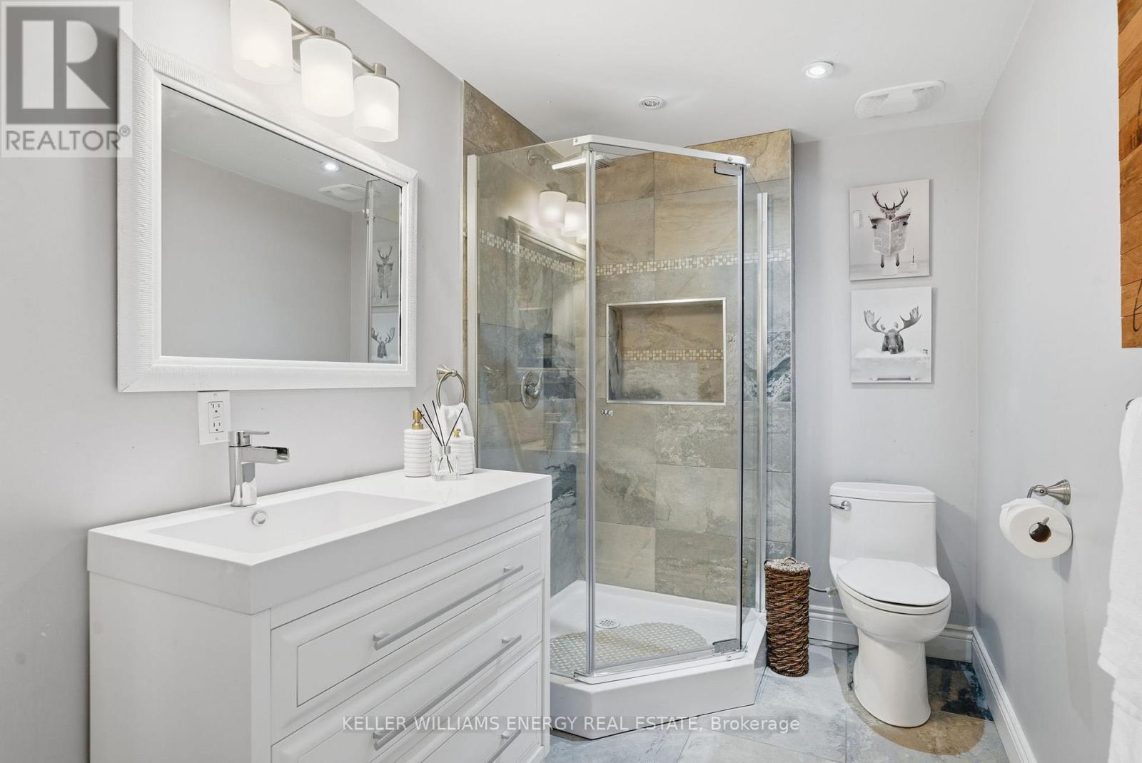 7 Peninsula Drive, Kawartha Lakes (Emily), ON