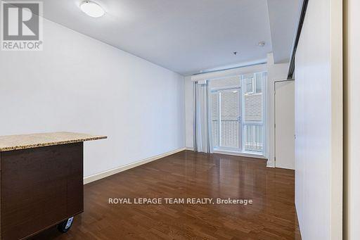 308 - 360 Cumberland Street, Ottawa, ON - Indoor Photo Showing Other Room