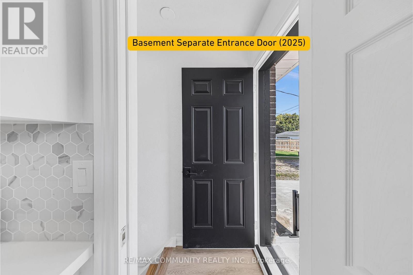 733 Lublin Avenue, Pickering, ON - Other