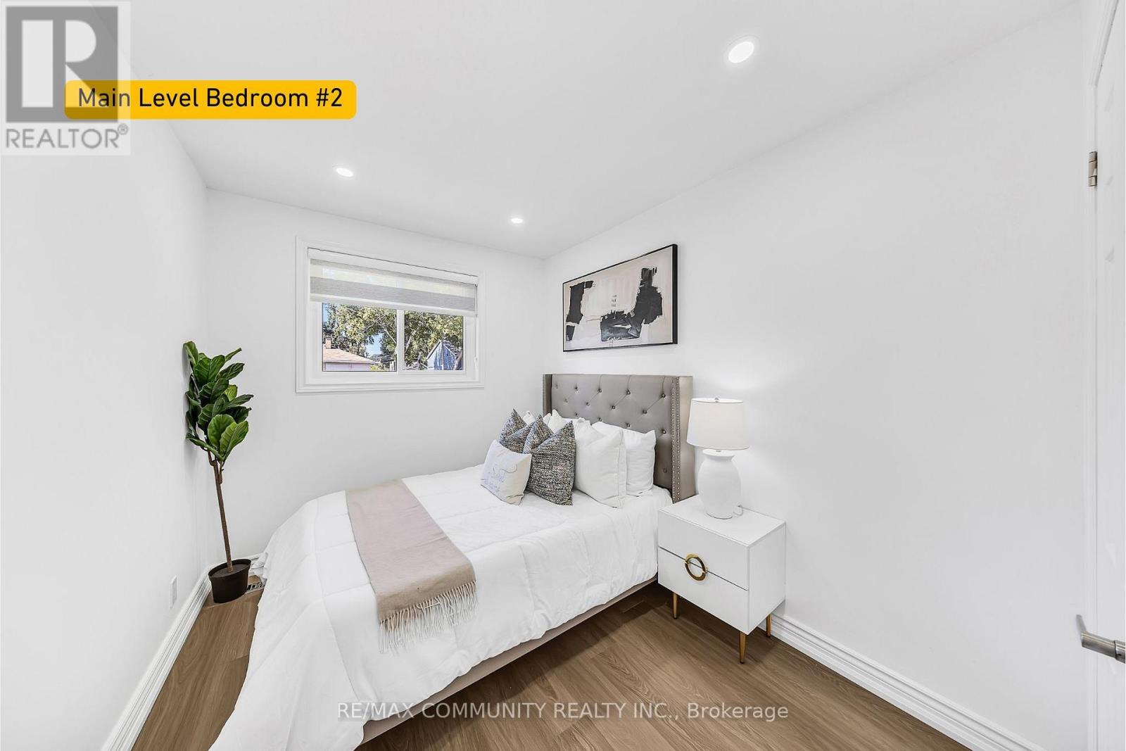 733 Lublin Avenue, Pickering, ON - Indoor Photo Showing Bedroom