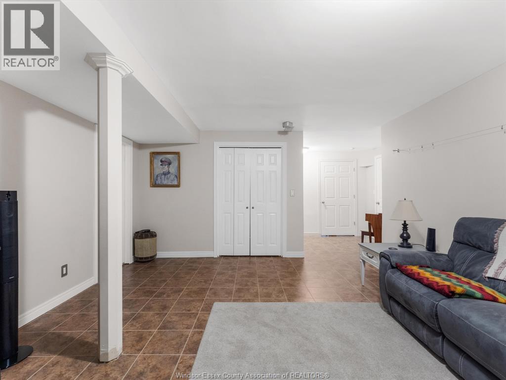 46 Brush Crescent, Amherstburg, ON - Indoor Photo Showing Other Room