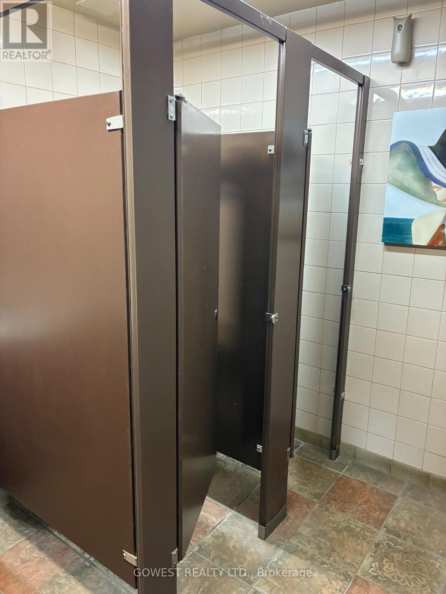 16 Spinnaker Way, Vaughan, ON