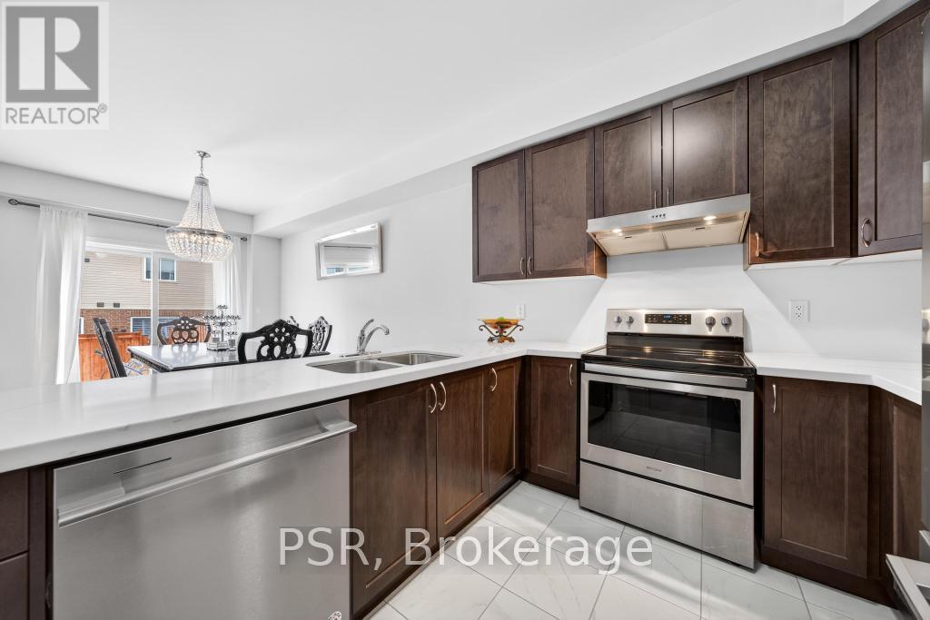 9 Starling Drive, Hamilton, ON - Indoor Photo Showing Kitchen With Stainless Steel Kitchen With Double Sink