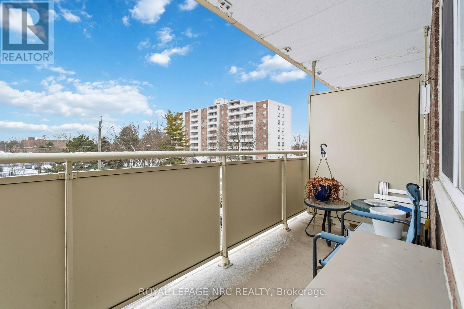 418 - 198 Scott Street, St. Catharines (Fairview), ON - Outdoor With Balcony With Exterior