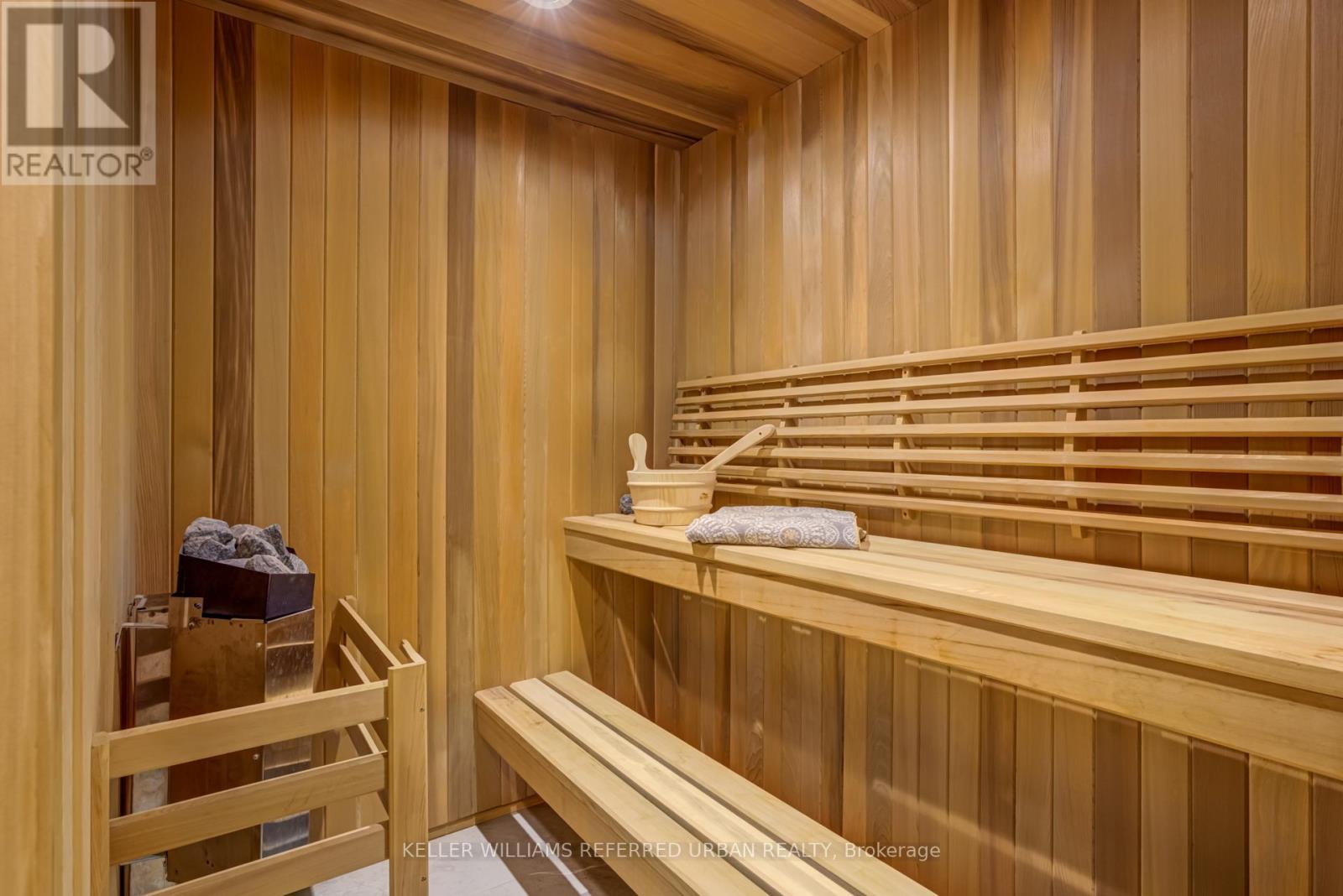 1376 Applewood Road, Mississauga, ON - Indoor Photo Showing Other Room