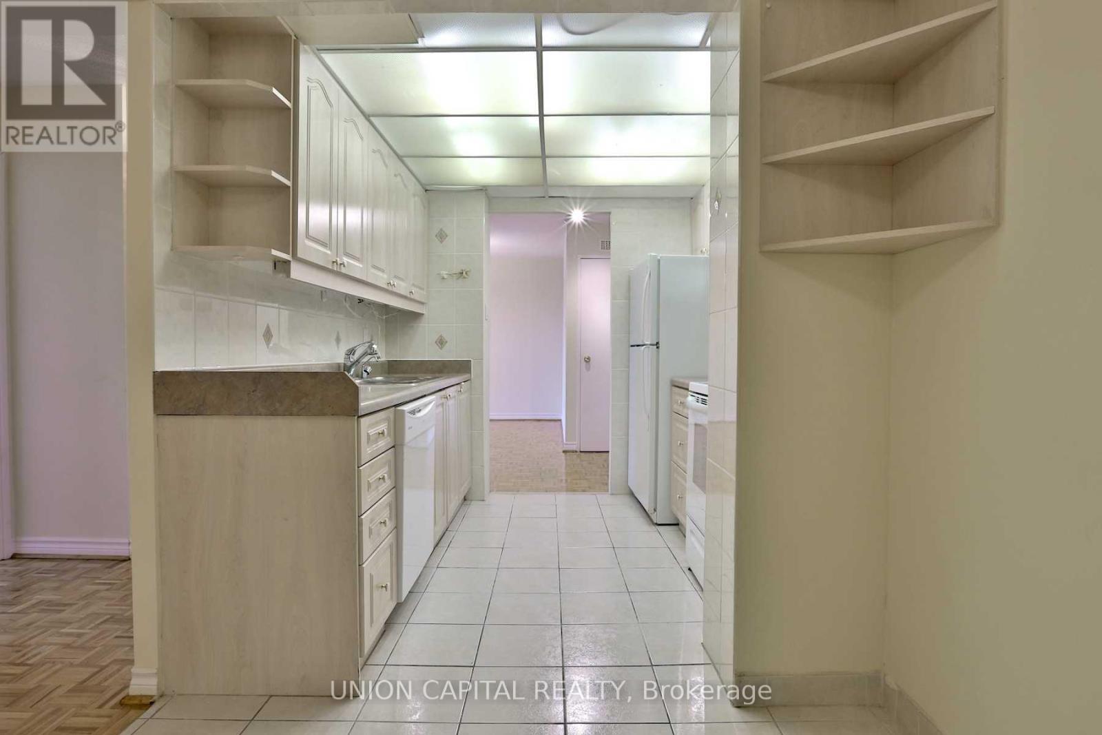 1701 - 55 Huntingdale Boulevard, Toronto, ON - Indoor